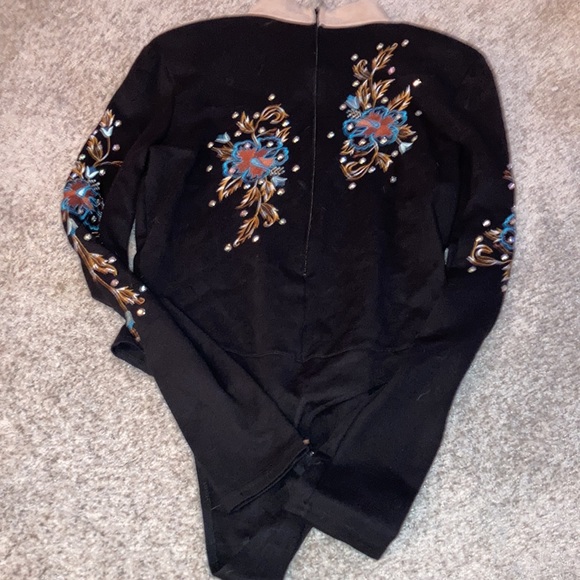 Western Collection Styles Horse Show Top - Picture 5 of 5